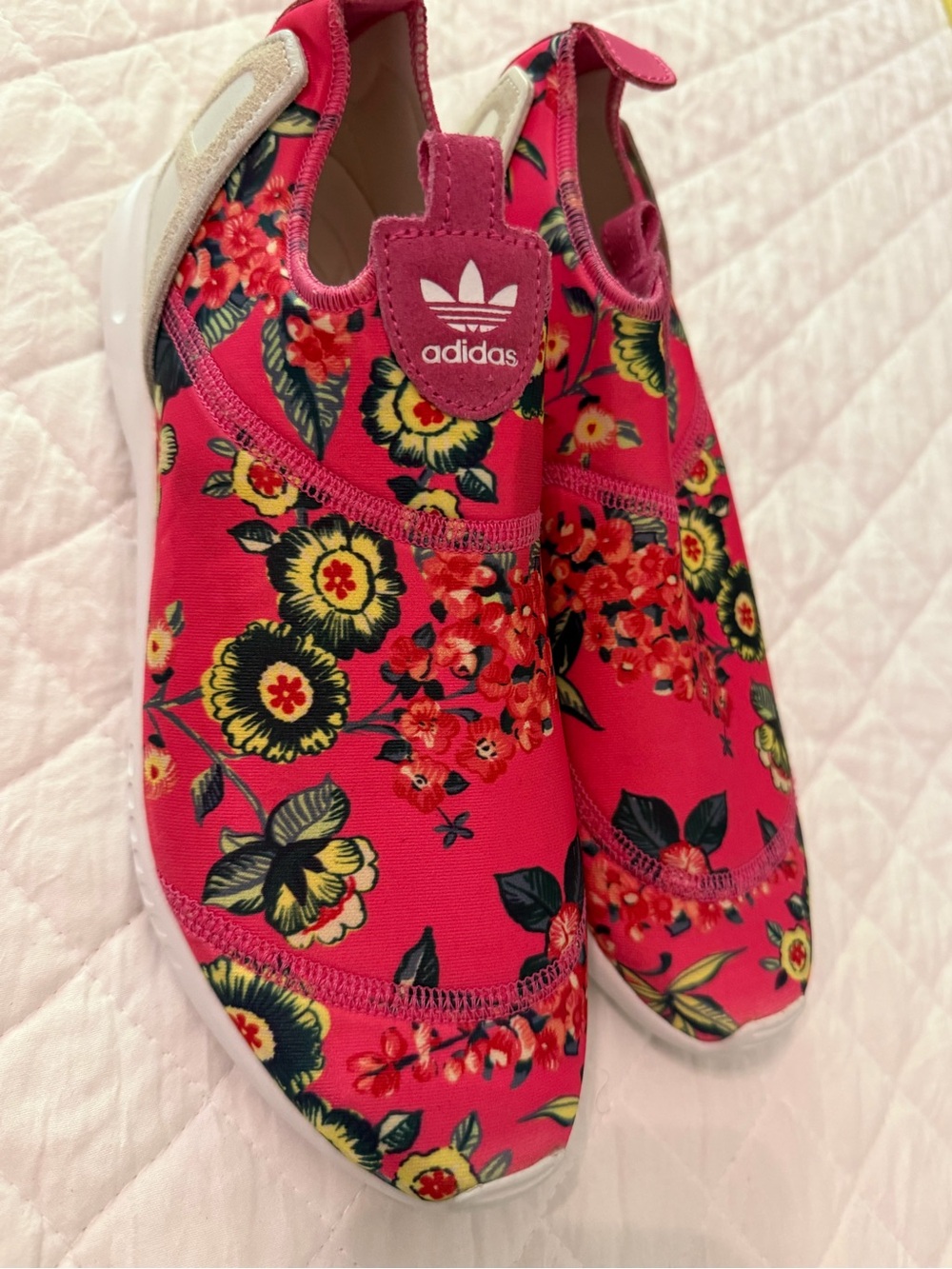 adidas x Farm Rio Women’s Slip-On Floral Athletic Sneakers size 7 - New! rare!